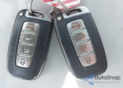 2013 Hyundai Elantra Limited from USA, damaged, VIN KMHDH4AE3DU572606